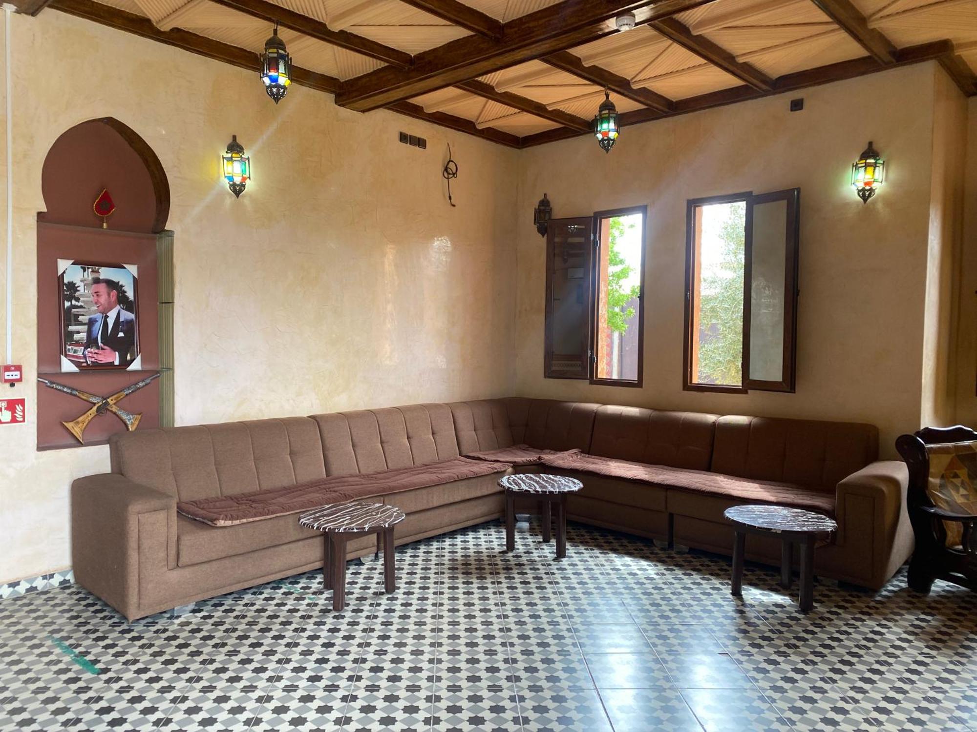 א-ראשידיה Ighiz Inn Resort מראה חיצוני תמונה