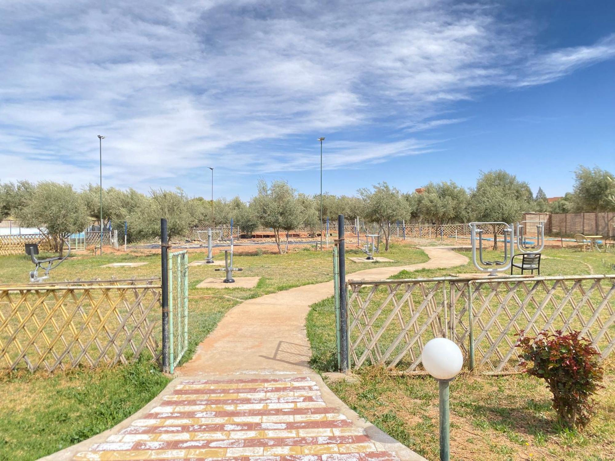א-ראשידיה Ighiz Inn Resort מראה חיצוני תמונה