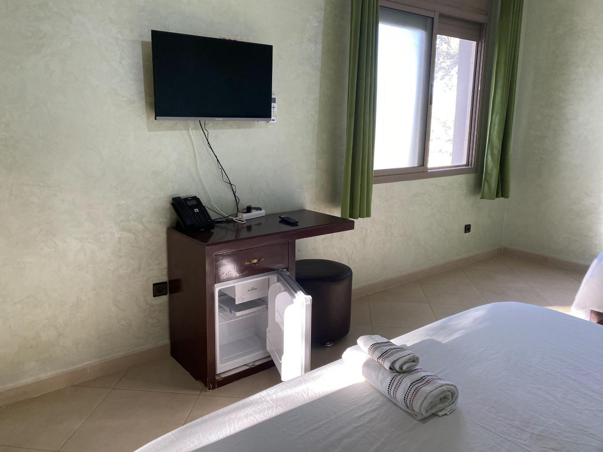 א-ראשידיה Ighiz Inn Resort מראה חיצוני תמונה