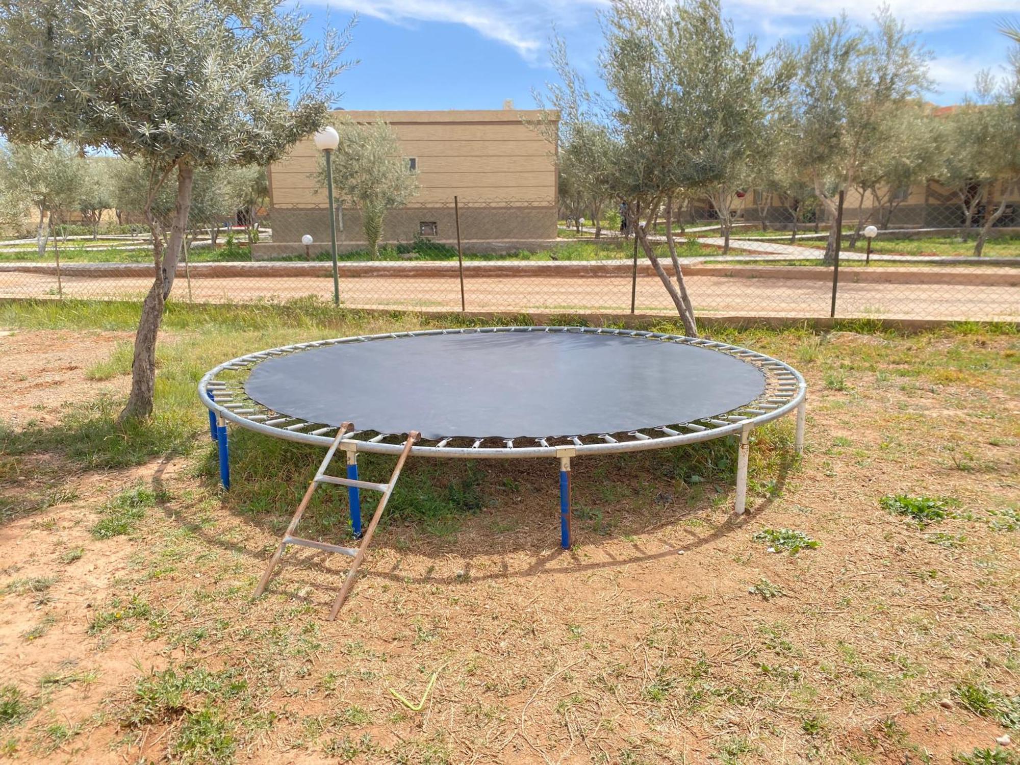 א-ראשידיה Ighiz Inn Resort מראה חיצוני תמונה
