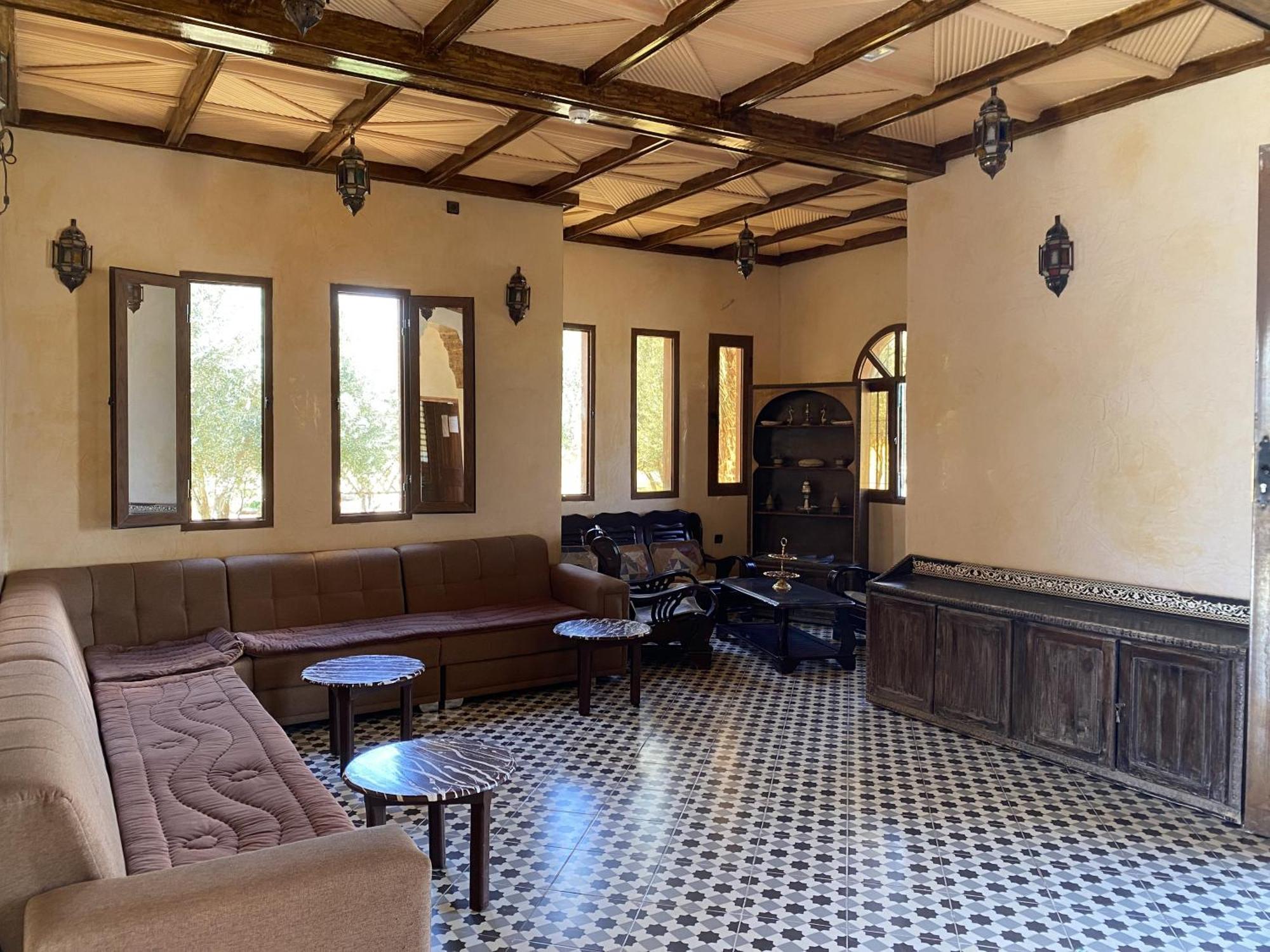 א-ראשידיה Ighiz Inn Resort מראה חיצוני תמונה